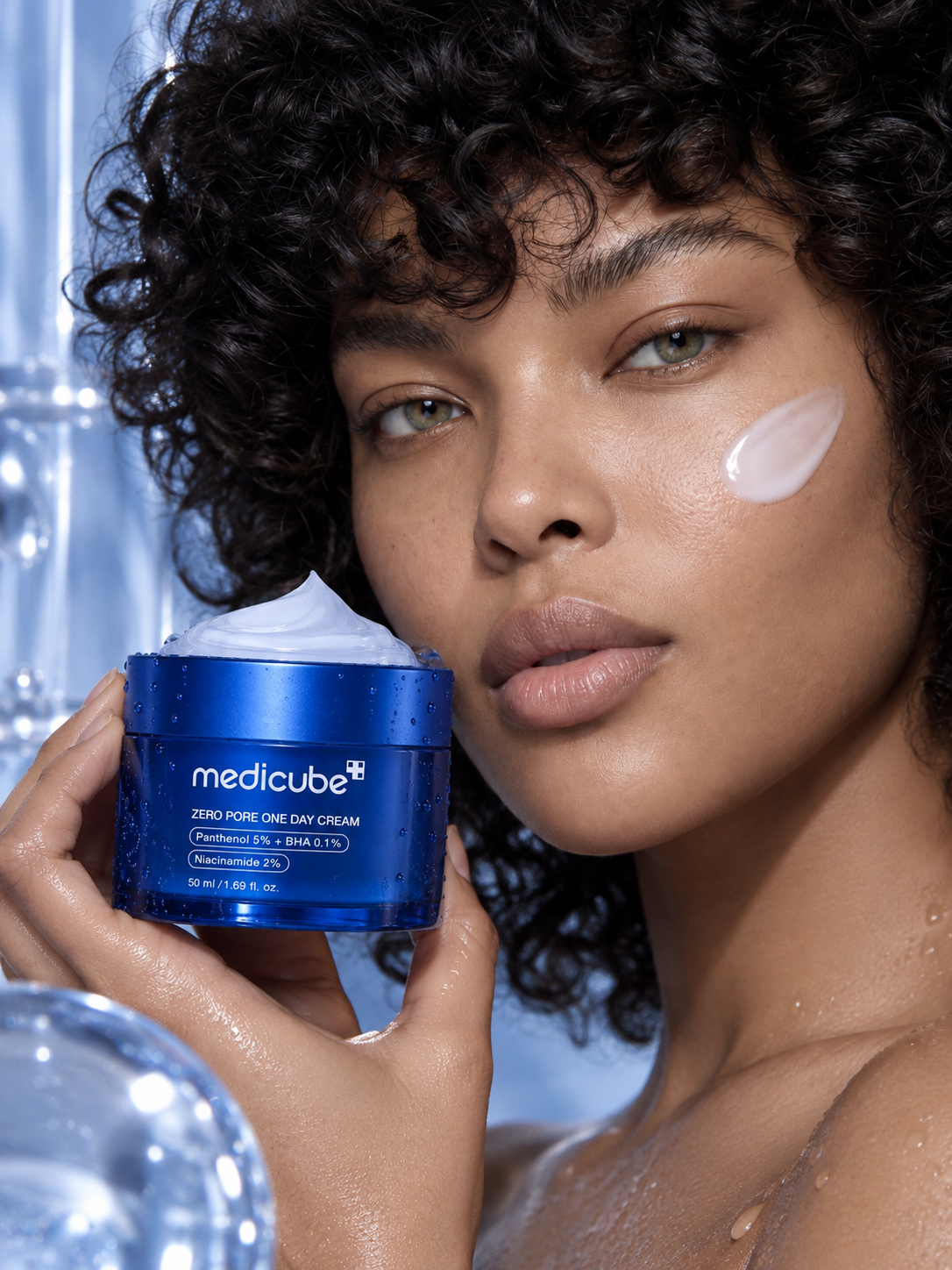 0A43DF32-F7C4-44D2-BF96-239F98D4560C Medicube Zero Pore One Day Cream model