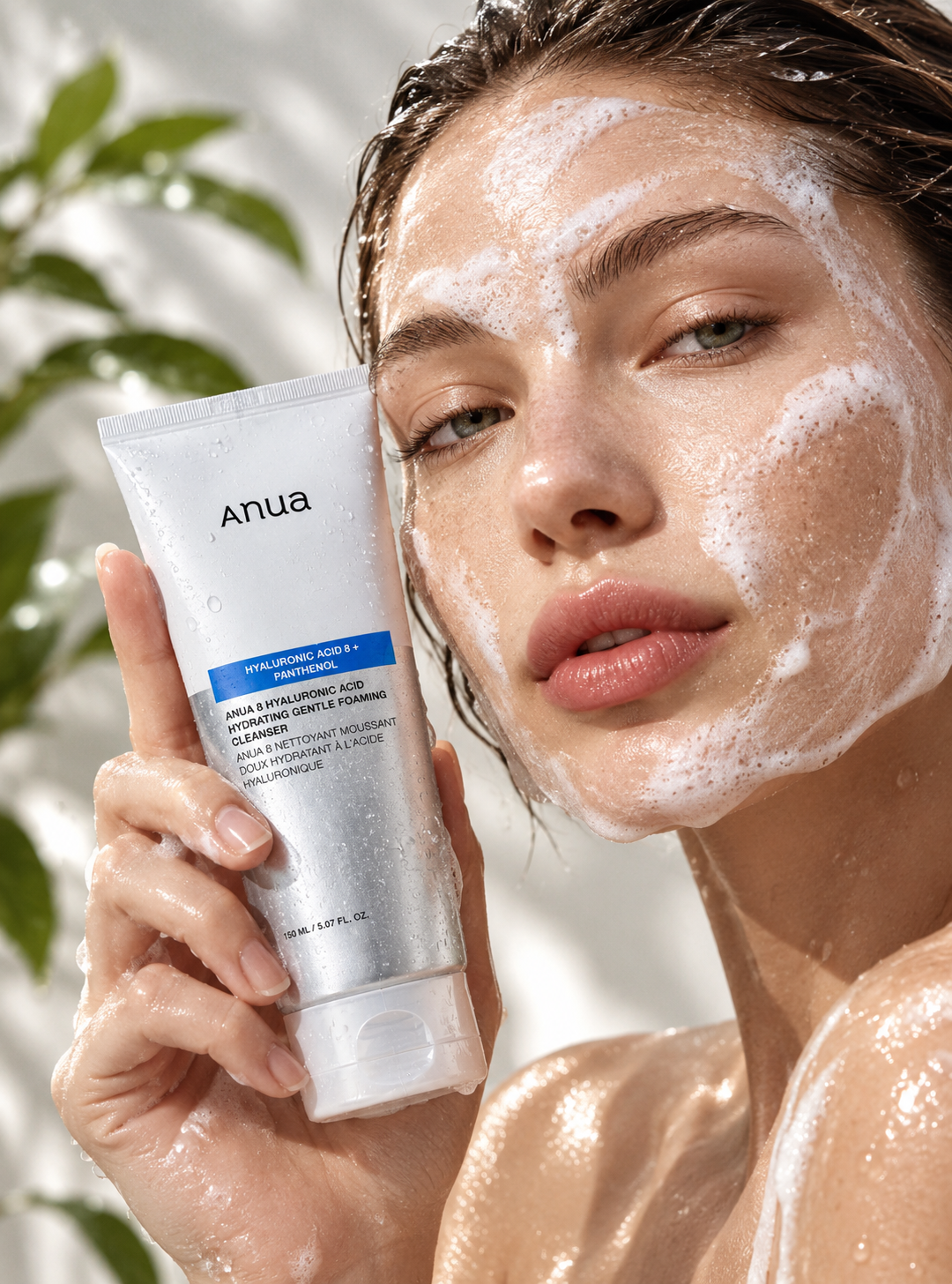 CAF60913-C93F-4F7E-A855-382D374203C9 Anua 8 Hyaluronic Acid Hydrating Gentle Foaming Cleanser model shot