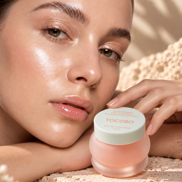 Tocobo Vita Glazed Lip Mask model