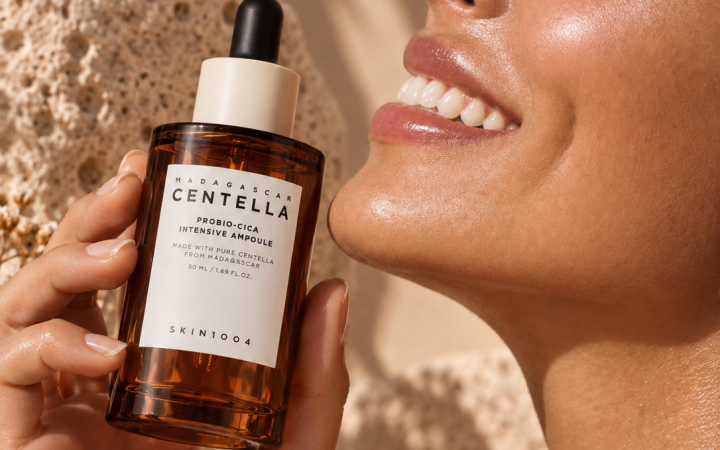 Skin1004 Madagascar Centella Probio-Cica Intensive Ampoule model shot